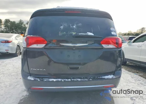 2017 Chrysler Pacifica Touring L из США, поврежденный, VIN 2C4RC1BG3HR823859